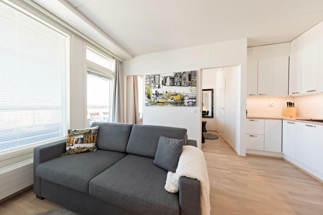 Penthouse In Oulu Apartment Exterior foto